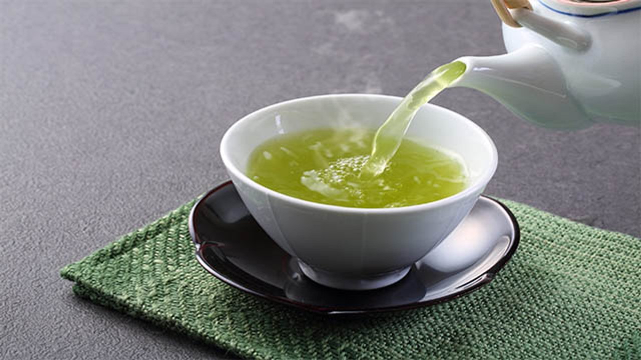 Green Tea पीते वक्त भूलकर भी ना मिलाएं ये चीज, फायदे की जगह होगा नुकसान | Green Tea Ke Nuksan