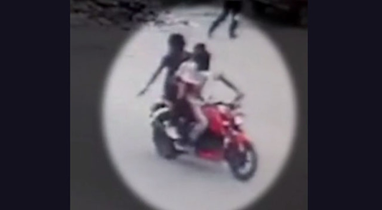 जयपुर : कार में बैठे पेट्रोल पंप संचालक की गोली मारकर हत्या, बाइक पर सवार होकर आए बदमाश