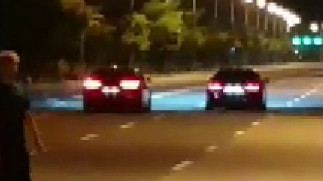 주말 밤마다 광란의 질주...시속 282km에 360도 회전까지 / YTN