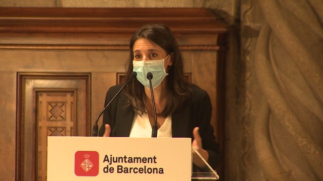 Montero dice que trabajan para dar la baja para cuidar a hijos en cuarentena