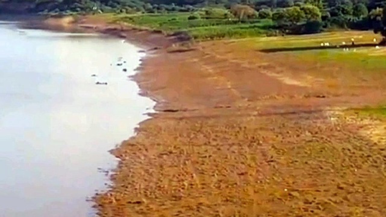 चंबल नदी का पानी घटने से ग्रामीणों ने ली चैन की सांस