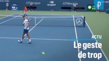 Djokovic : le geste d'humeur qui disqualifie le Serbe de l'US Open