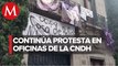 Instalaciones de la CNDH continúan tomadas por colectivos de mujeres