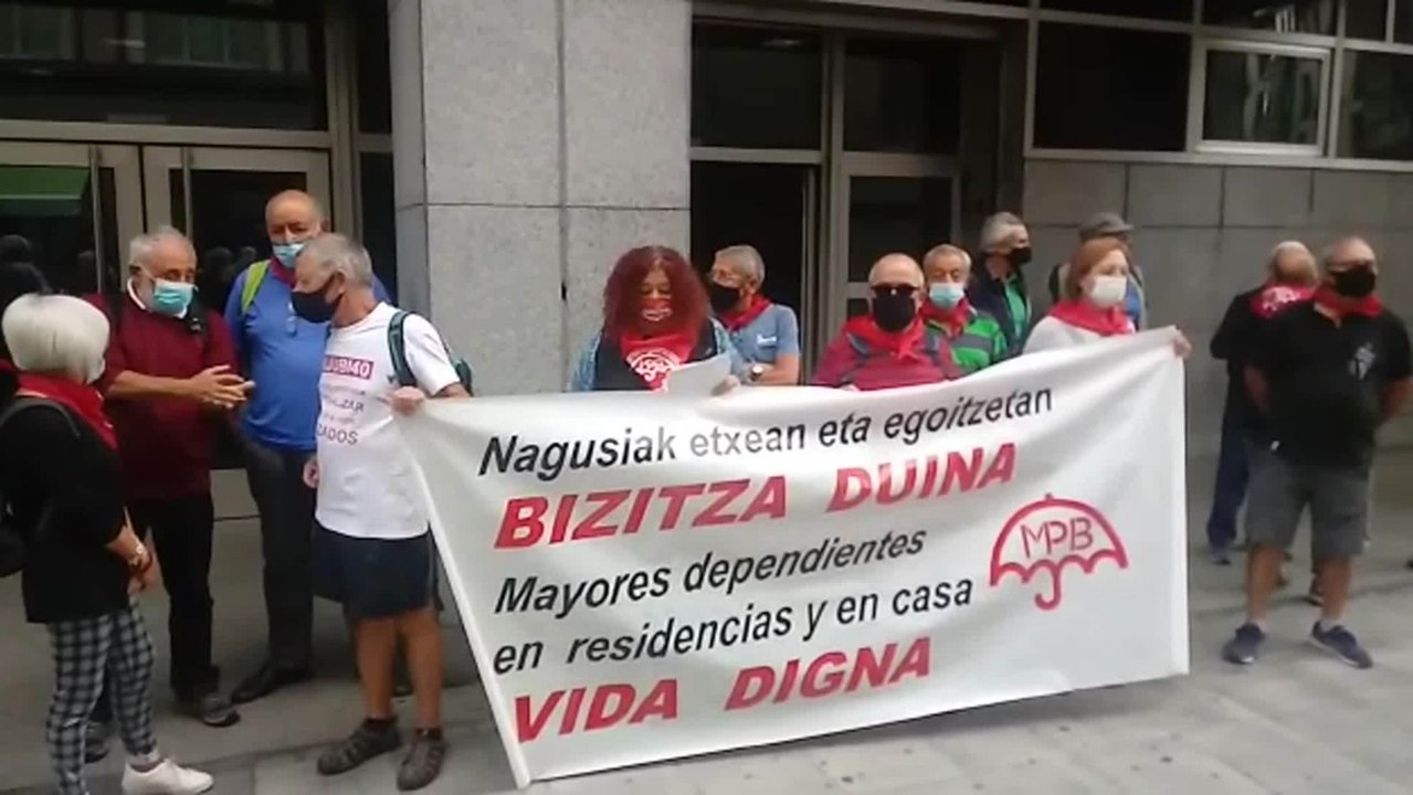Pensionistas Vascos se reúne con Fiscalía para hablar de posibles negligencias en residencias