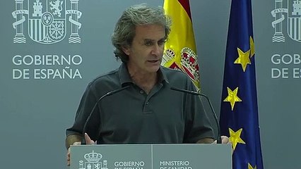 Fernando Simón, sobre la vacuna del coronavirus: 'Como no se podrá vacunar a todo el mundo habrá que elegir ciertos grupos de interés para empezar por ahí'