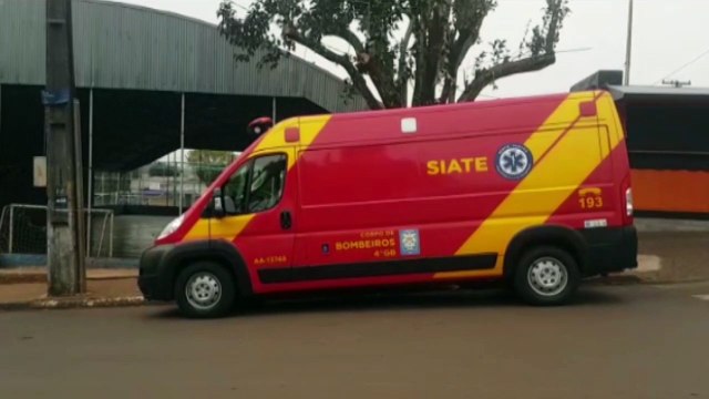 Queda de plano elevado mobiliza Bombeiros ao Bairro Floresta