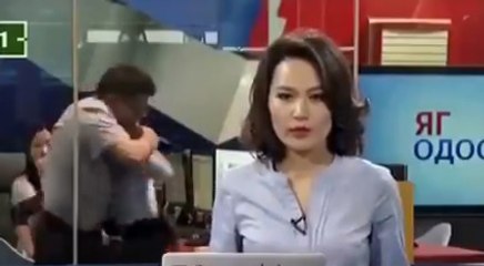 Canlı yayında tuhaf anlar