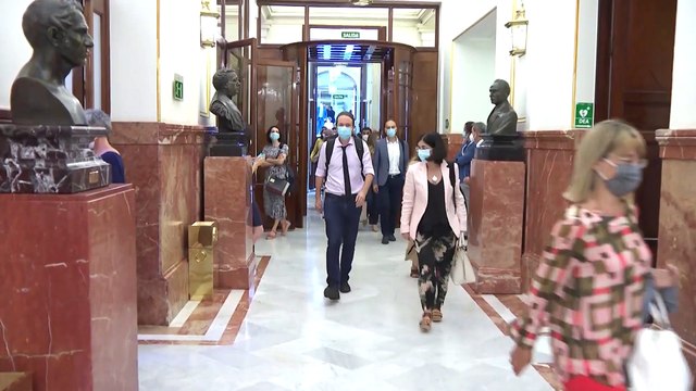 Fiscalía pide que se investigue a Podemos pero por el contrato con Neurona