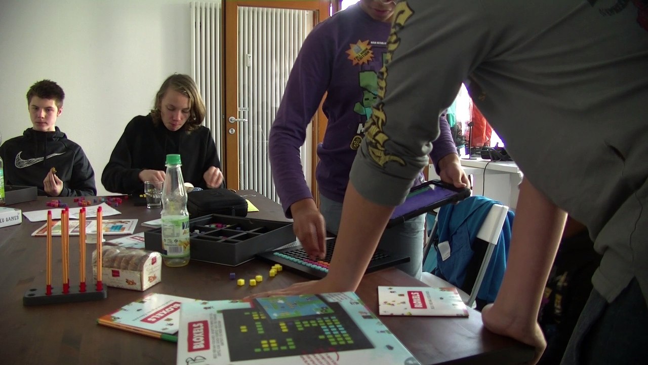 Jump 'n' Run analog 'n' digital