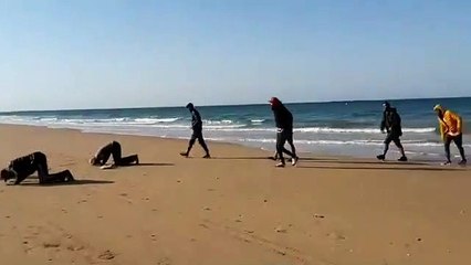 Llegada de más de 100 inmigrantes ilegales en pateras a la Bahía de Cádiz