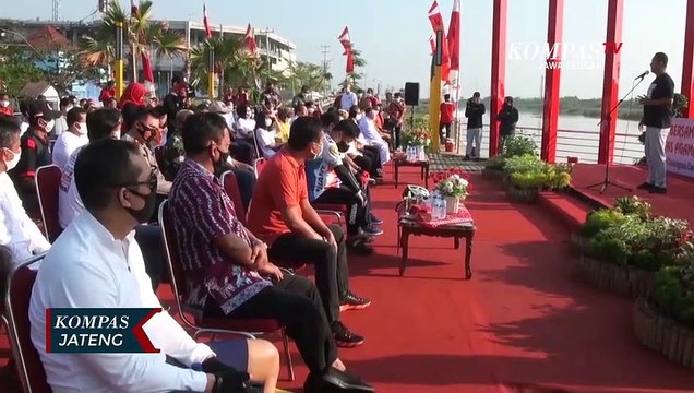 Wali Kota Semarang Bagikan 1.000 Paket Sembako Pada Warga yang Terdampak Covid-19