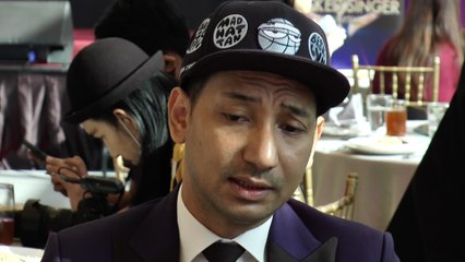 Sesekali tengok Zizan Razak tak ada mood depan camera, sedih teringatkan nenek sakit