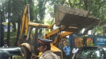 BMC begins demolition at Kangana's office