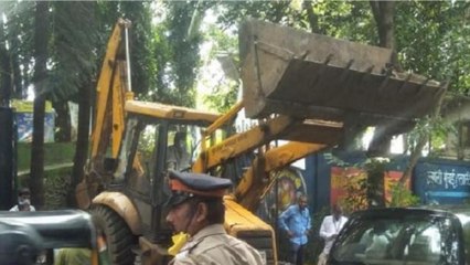 BMC begins demolition at Kangana's office