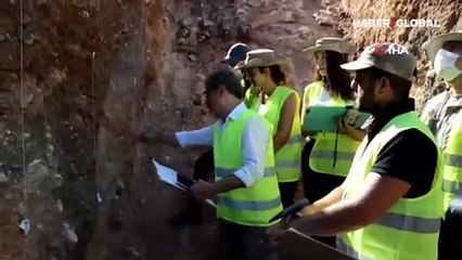 Manisa'da fay hattına hendek: "Bu bölgede 7'ye kadar deprem üretecek faylar var"