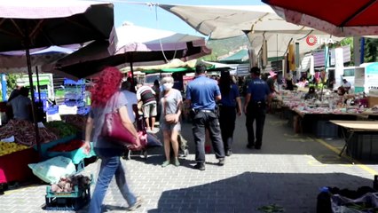İzmir'de pazarcı esnafına HES kodu uygulaması başladı