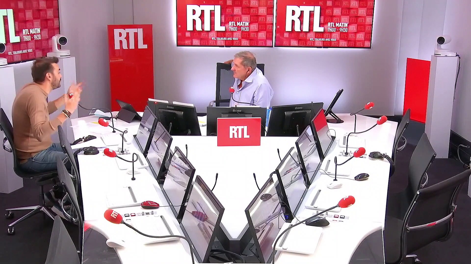 Cyril Lignac Donne Ses Conseils Pour Faire Du Pain Maison Video Dailymotion