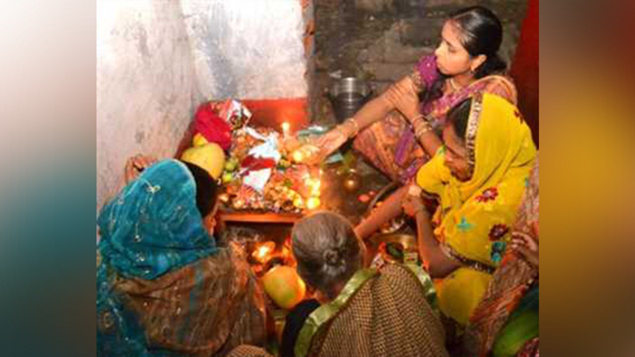 Jivitputrika Vrat 2020: जीवित्पुत्रिका व्रत पूजन विधि  | Jitiya Puja Vidhi 2020 | Boldsky