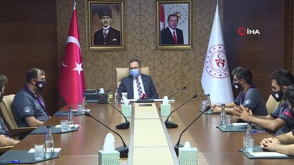 Bakan Kasapoğlu, TEKNOFEST’e katılacak gençlerle bir araya geldi