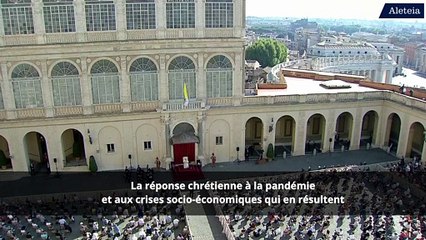 Face au coronavirus, le pape François plaide pour « un amour sans frontières »