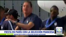 Fiesta en París de la mano de la Selección de Francia a su arribo