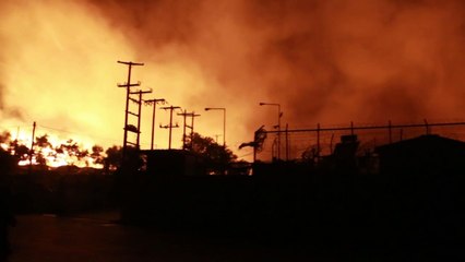 Grécia: incêndio em campo de migrantes