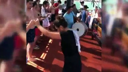 Mersin'de korona önlemlerine uymayan tur tepki çekti