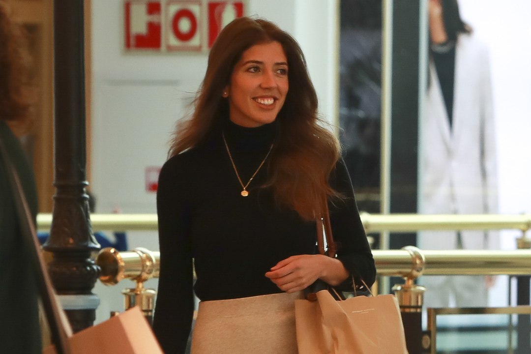 Crónica Rosa: La foto de Karelys en la finca de los Rivera Ordóñez