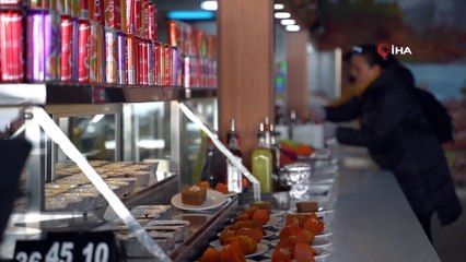 Tuzla Belediyesi balık restoranında, hijyen tedbirleri kapsamında sezonu açıldı