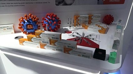 UE reserva 200 milhões de doses de vacina