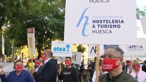 El sector de la hostelería protesta para reclamar ayudas y evitar el cierre de miles de negocios