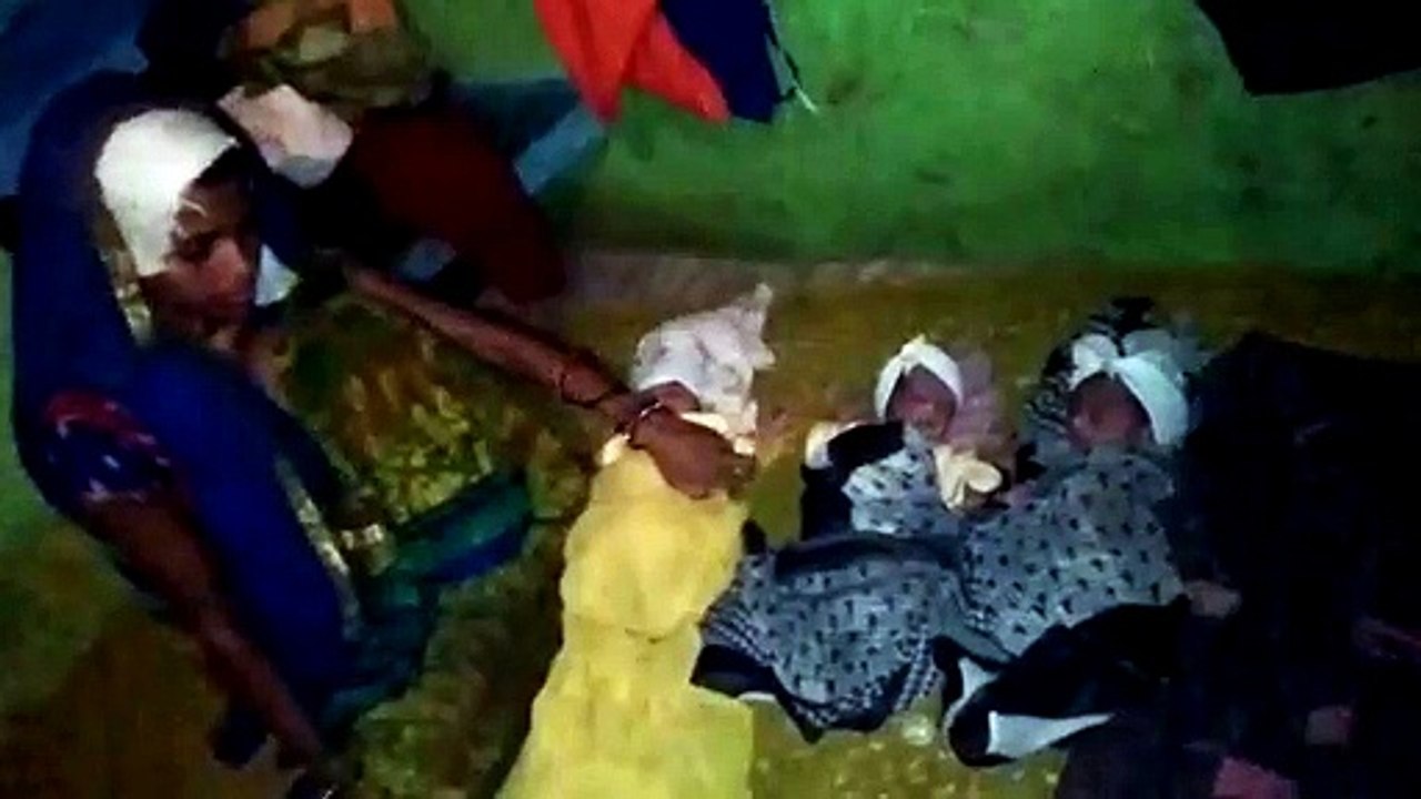 सामुदायिक स्वास्थ केन्द्र में एक साथ तीन बच्चिय...