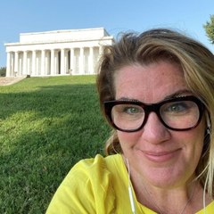 Texas History Teacher Turned Distance Learning Into Epic Road Trip