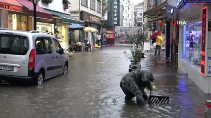 Ordu’da sağanak hayatı felç etti
