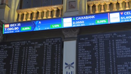 El Ibex 35 recupera el nivel de los 7.000 puntos tras sumar un 0,95 %