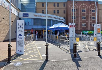 Start of Leger Festival at Doncaster Racecourse. First crowds allowed at a racecourse.