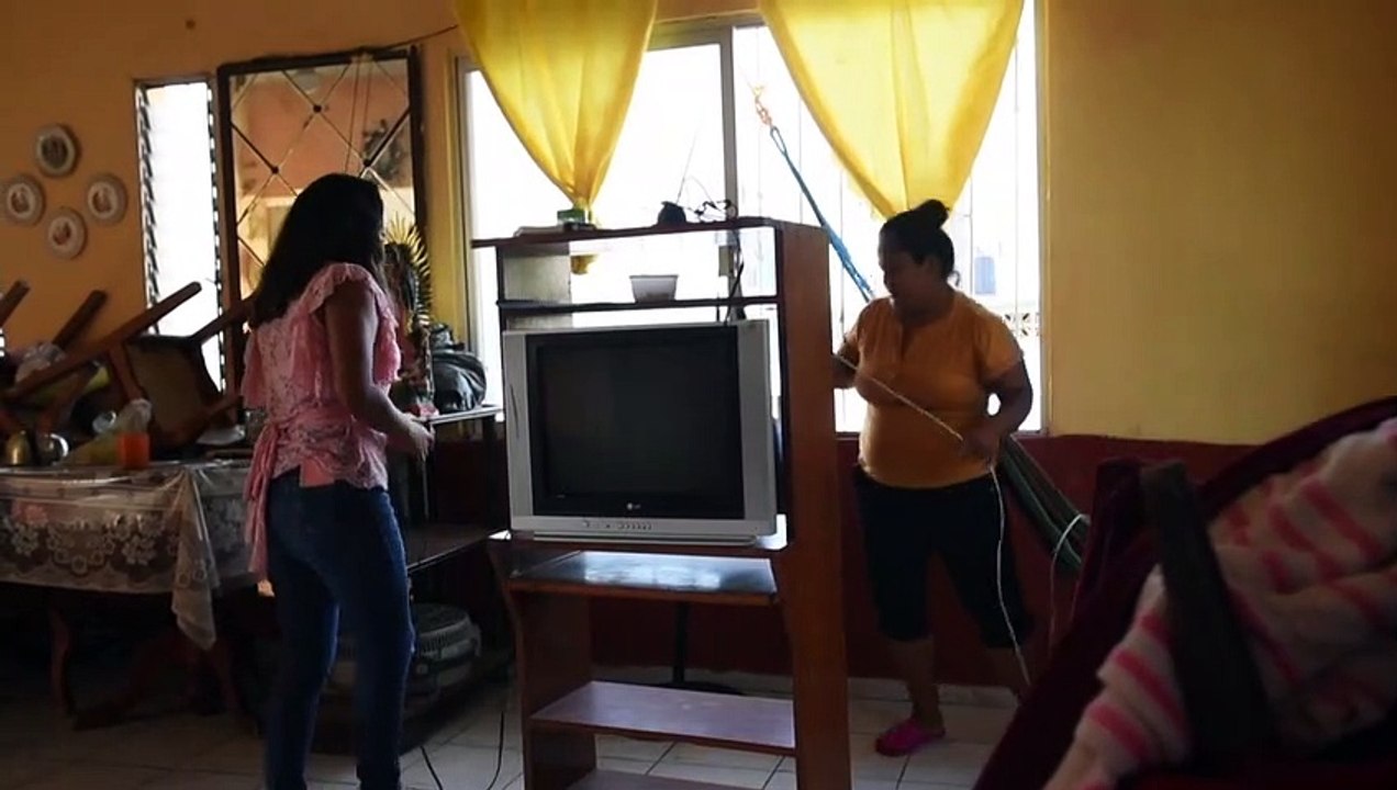 Mexican teacher delivers donated TV sets to students