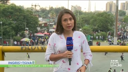 Problemas de movilidad por bloqueos durante marchas en Cali