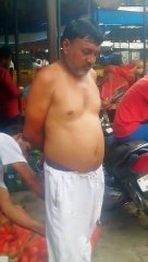 बिजनौर- साईकिल चोर को राहगीरों ने रंगे हाथ पकड़ा