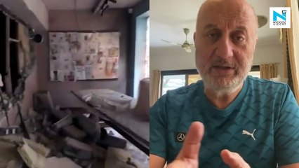 " It is Bullydozer, not bulldozer", Anupam Kher backs Kangana Rananut on office demolition row