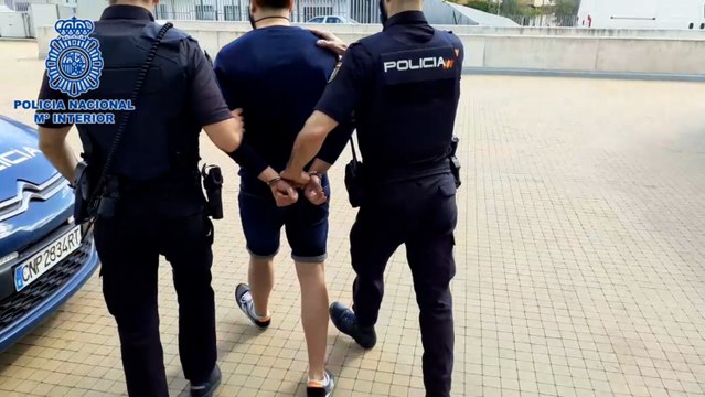 Detenidos dos jóvenes por su participación en la venta de 30 joyas sustraídas