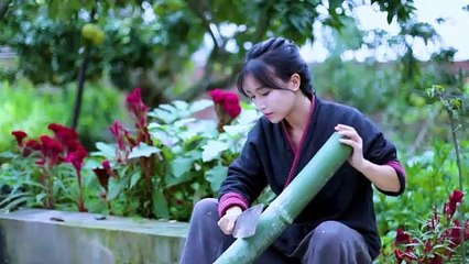 One-Girl Work Of Building Sophisticated Bamboo Furniture