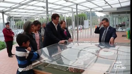 Olivia Newton John y el activista Jon Dee apoyan #SembrarNosUne