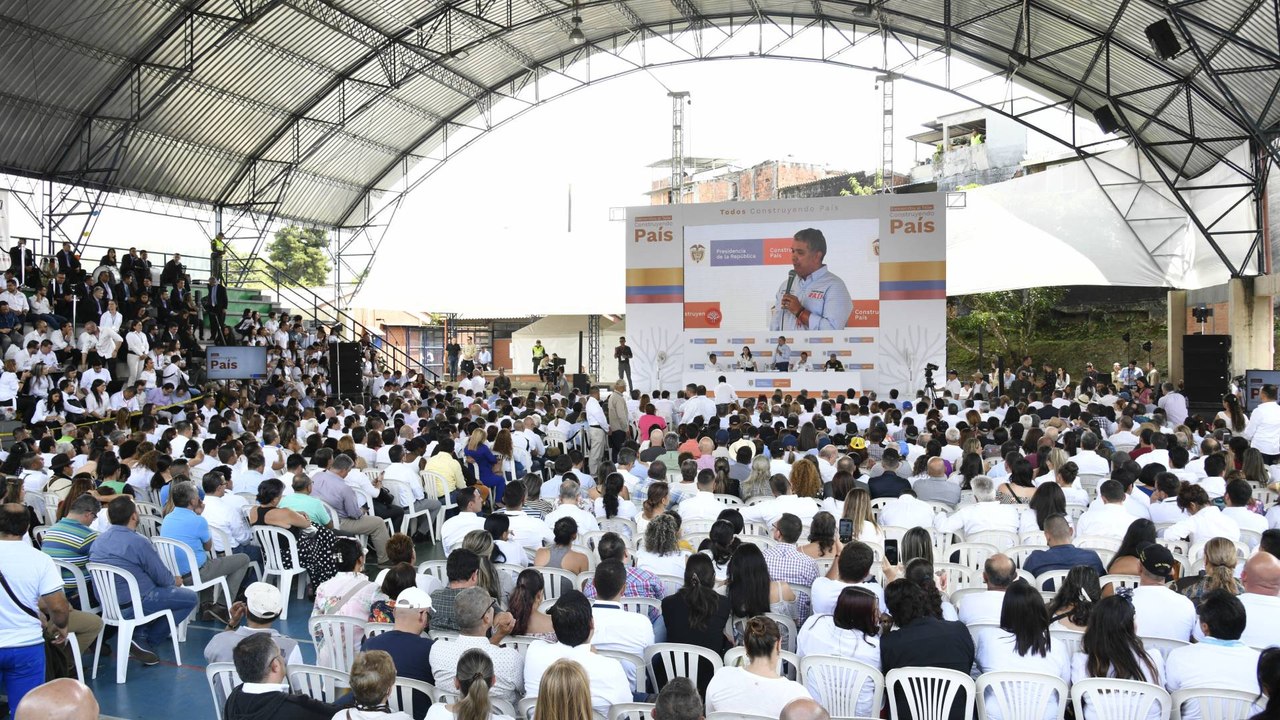 "No vamos a descansar hasta que no liberemos al norte del Cauca de esos bandoleros": Duque