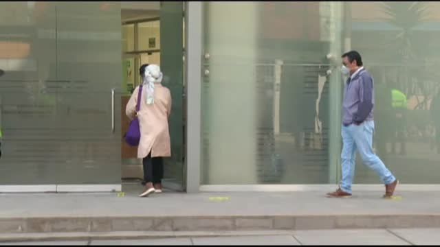 Arrancan las pruebas de la vacuna china en Perú