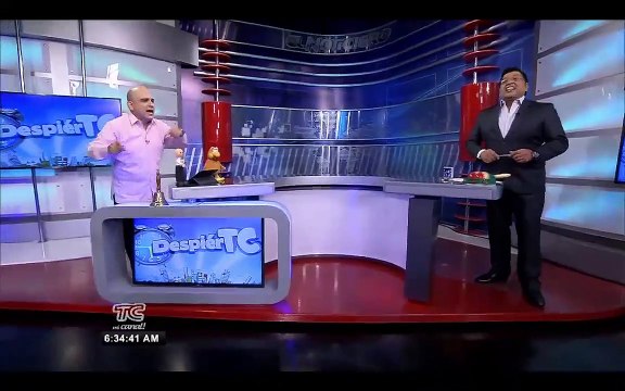 INFORME EN VIVO | Moradores de la Cooperativa Derecho de los pobres , al sur de Guayaquil, no respetan horarios de recolección de basura