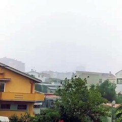 Maltempo Sardegna, forte temporale a Carbonia