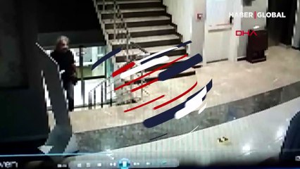 Otelde kalan genç kadın gece yarısı yatağında tanımadığı bir adam görünce şoke oldu! O anları sosyal medyada anlattı