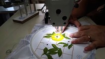 Bordado Livre á Máquina    Doméstica ou IndustrialHome Machine Embroidery[1]