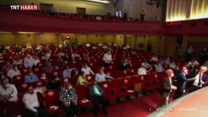 Adana Büyükşehir Belediye Meclisi'nde arbede çıktı